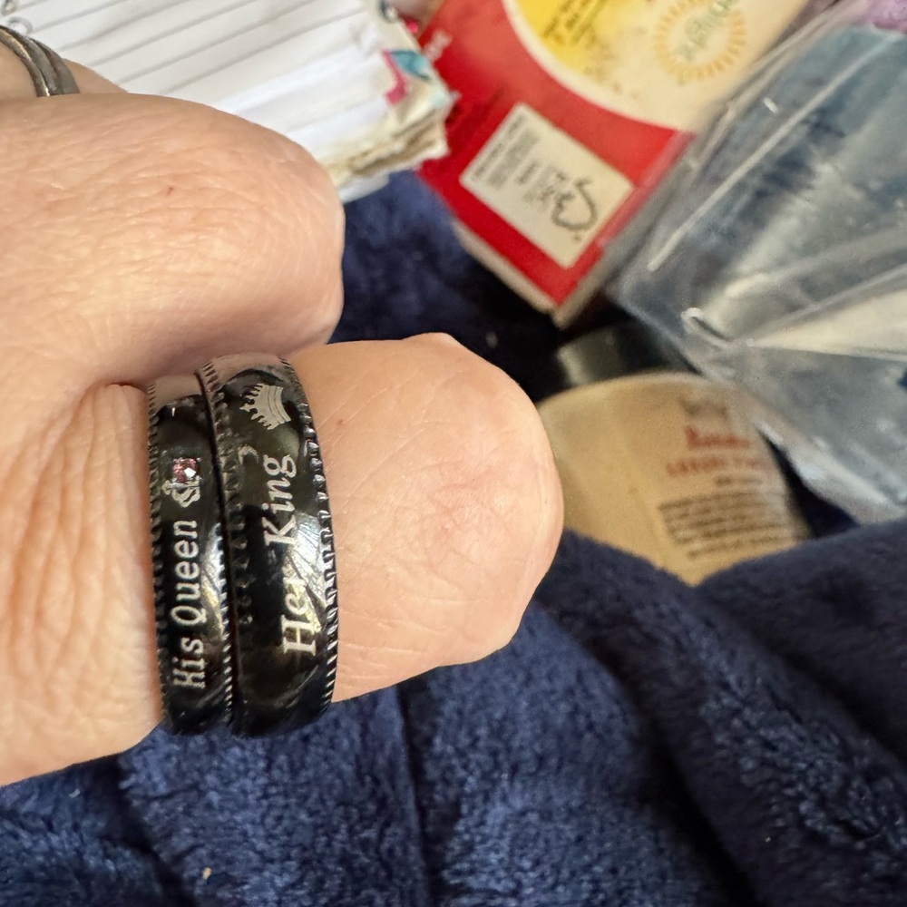 Black His Queen & Her King Ring Set